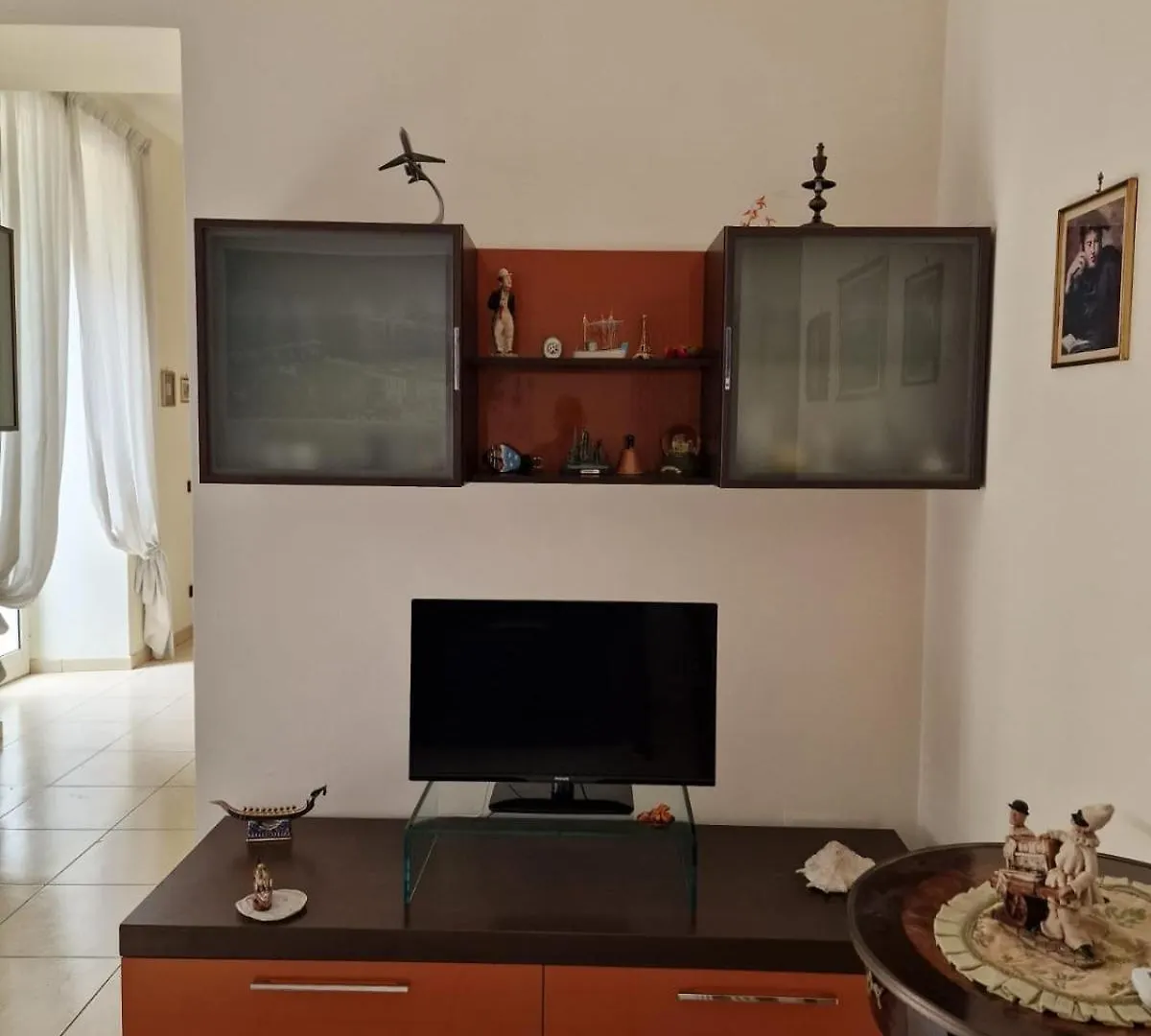 נאפולי Vomero Inn דירה