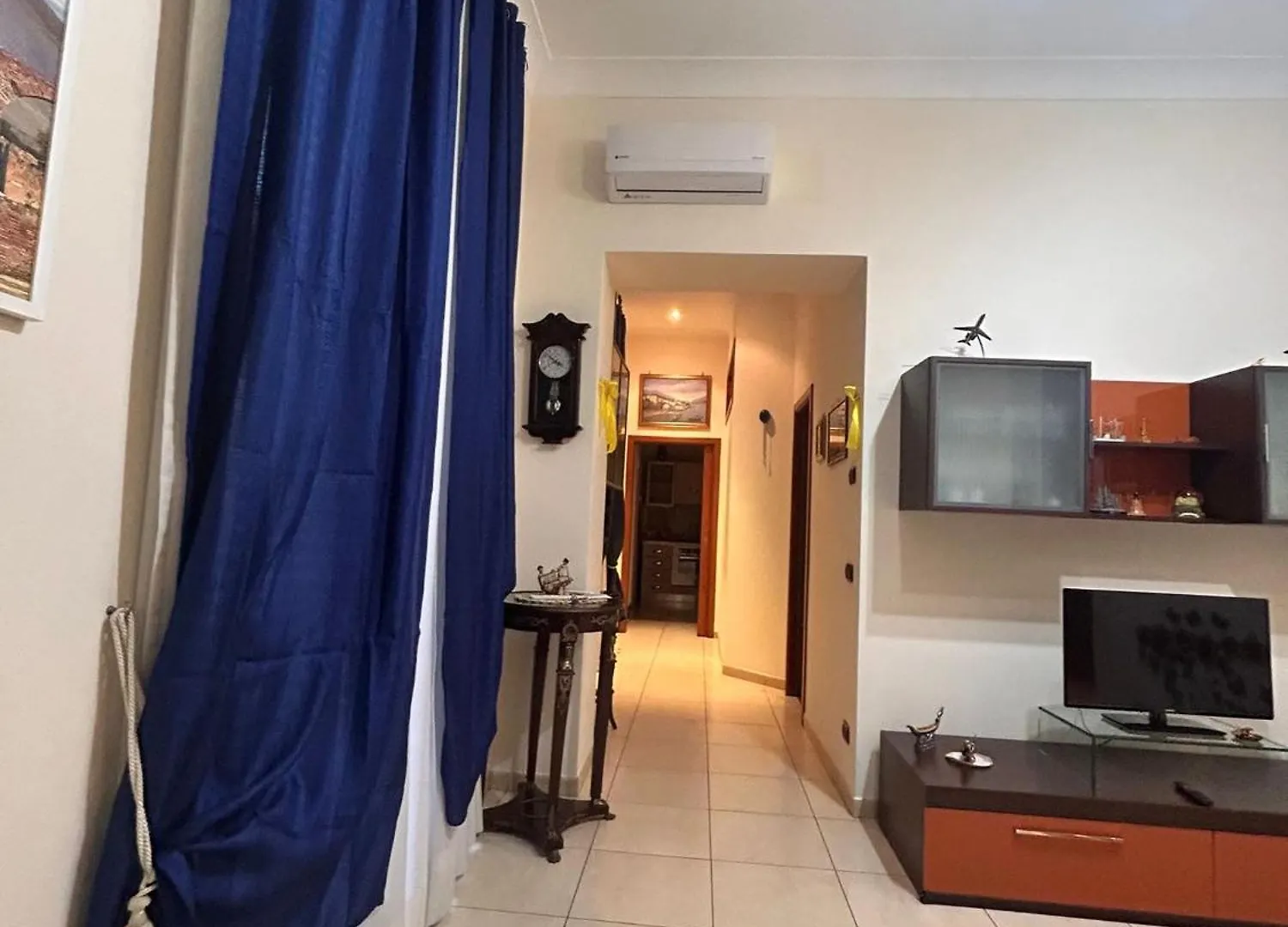נאפולי Vomero Inn 0*,  איטליה